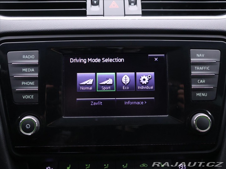 Škoda Octavia 2,0 TSI RS 162kW Challeng 2015