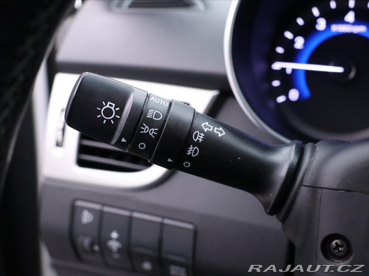 Hyundai i30 1,6 GDi 99kW Aut. CZ Week 2015