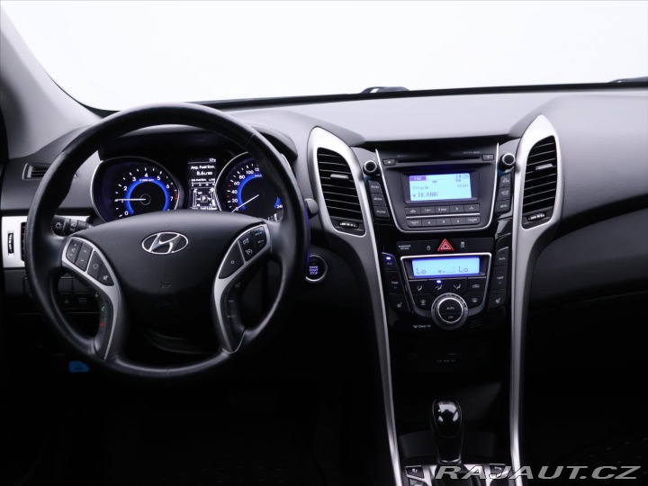 Hyundai i30 1,6 GDi 99kW Aut. CZ Week 2015