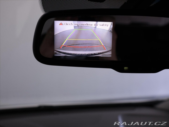 Hyundai i30 1,6 GDi 99kW Aut. CZ Week 2015