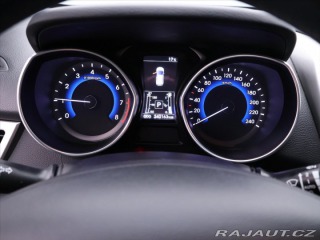 Hyundai i30 1,6 GDi 99kW Aut. CZ Week 2015