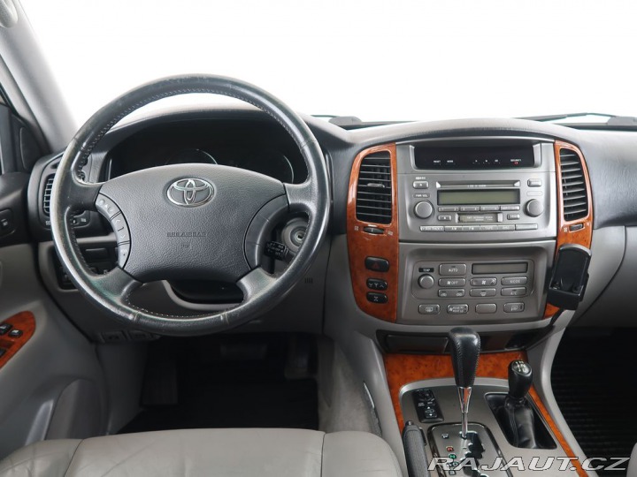 Toyota Land Cruiser 4.7L,V8,4x4,CZ,AT 2003