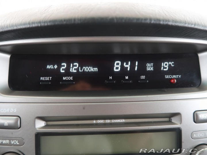 Toyota Land Cruiser 4.7L,V8,4x4,CZ,AT 2003