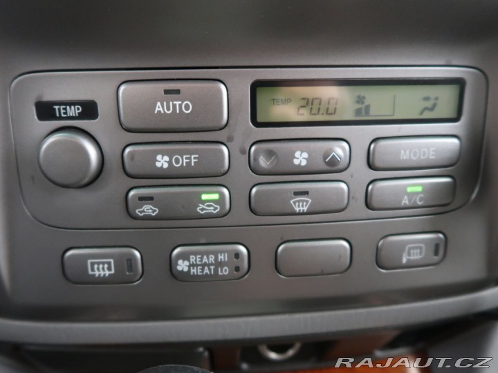 Toyota Land Cruiser 4.7L,V8,4x4,CZ,AT 2003