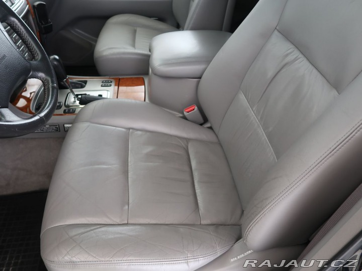 Toyota Land Cruiser 4.7L,V8,4x4,CZ,AT 2003