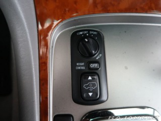 Toyota Land Cruiser 4.7L,V8,4x4,CZ,AT 2003