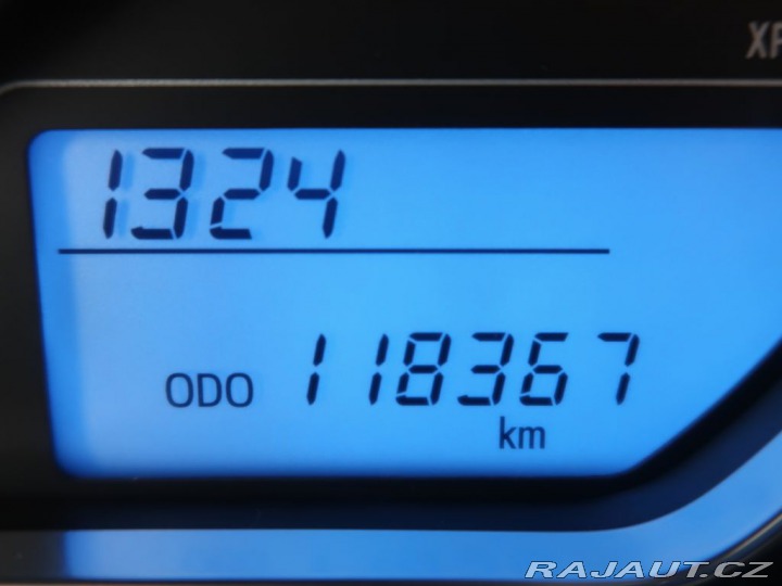 Toyota Yaris 1.5Hybrid,CZ,Style,Panora 2015