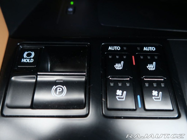 Lexus Ostatní modely RX 300 2.0i,CZ,1Maj,4x4,Limited 2022