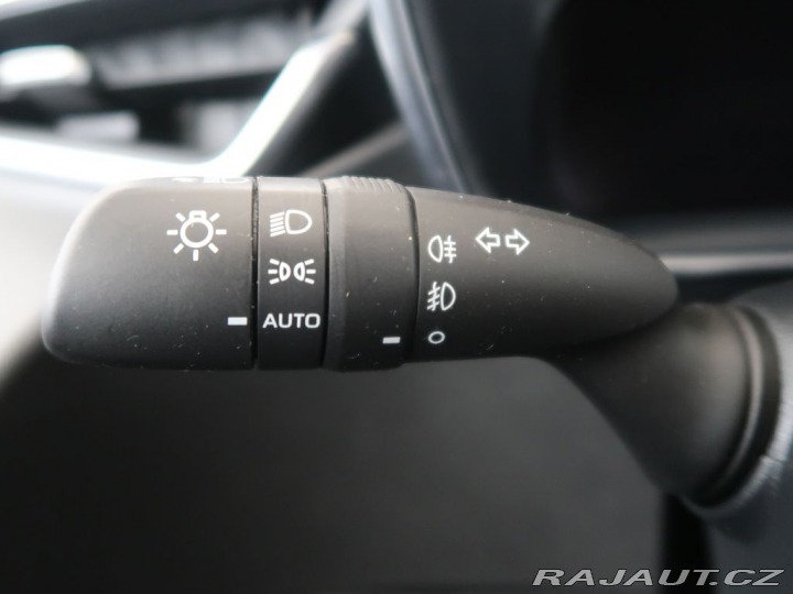 Toyota Corolla 1.8,Hybrid,CZ,1Maj,Comfor 2023