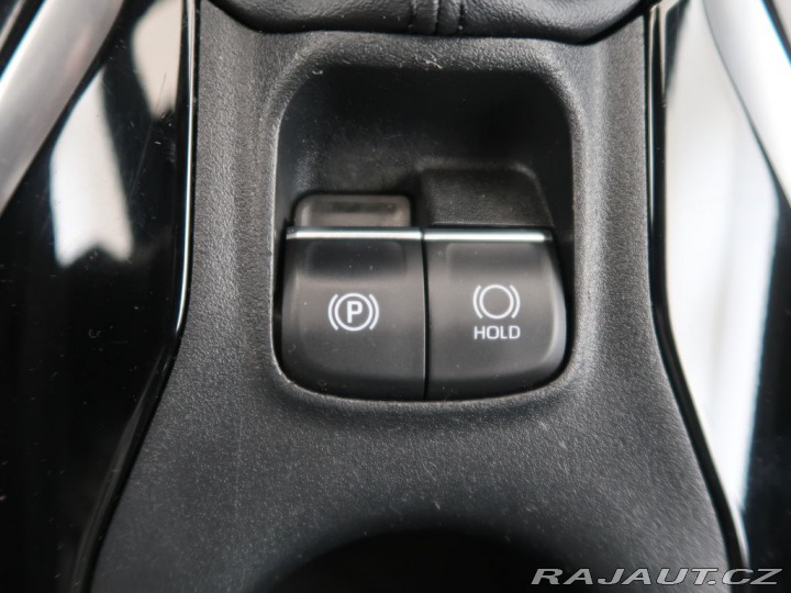 Toyota Corolla 1.8,Hybrid,CZ,1Maj,Comfor 2023