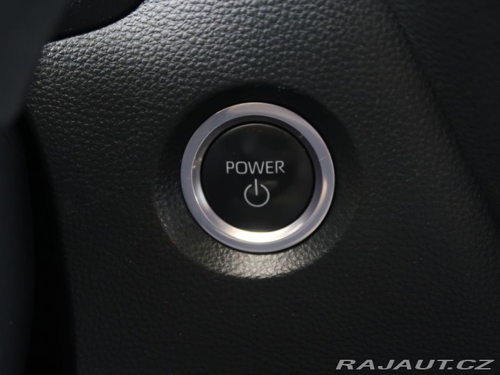 Toyota Corolla 1.8,Hybrid,CZ,1Maj,Comfor 2023