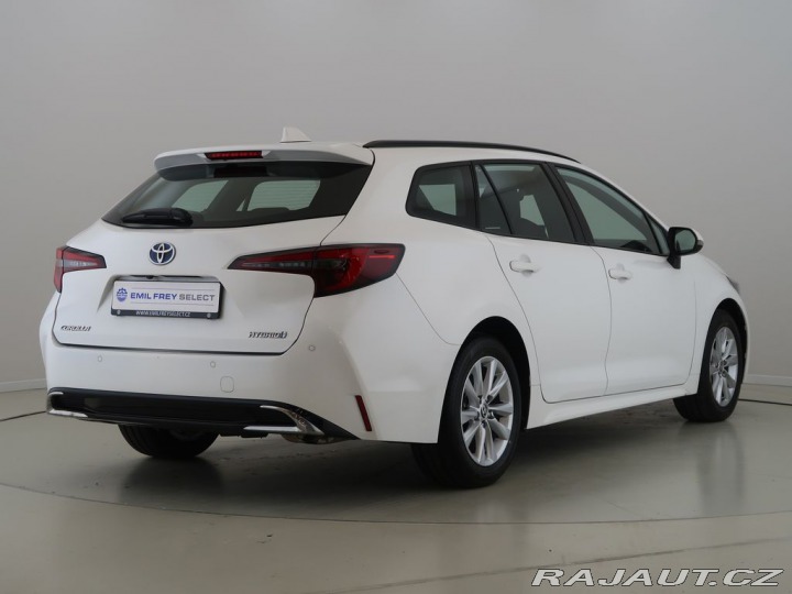 Toyota Corolla 1.8,Hybrid,CZ,1Maj,Comfor 2023