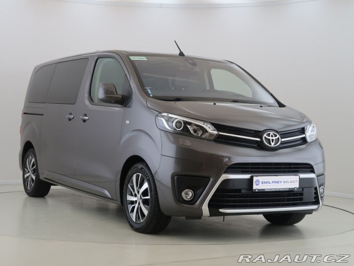 Toyota ProAce Verso 2.0,D-4D,L1,7Míst,VIP,Sky 2020