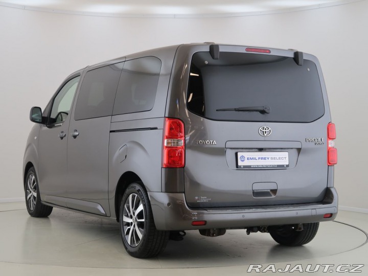 Toyota ProAce Verso 2.0,D-4D,L1,7Míst,VIP,Sky 2020