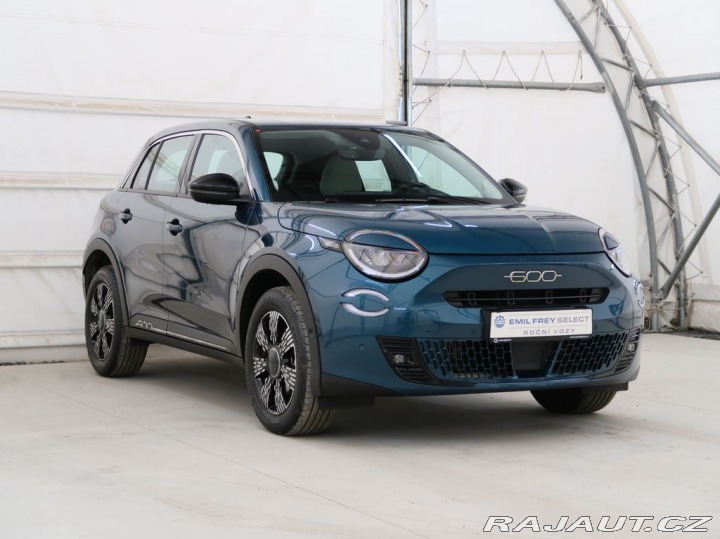 Fiat 600 1.2HYBRID,CZ,1Maj,LaPrima 1800