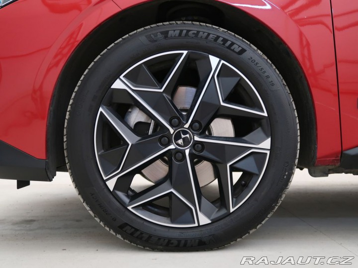 Ostatní značky Ostatní modely DS Automobiles DS4 E-TENSE,CZ,1Maj,RIVOLI,AT 1800