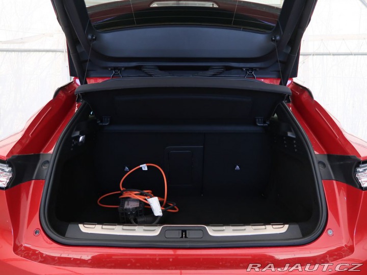 Ostatní značky Ostatní modely DS Automobiles DS4 E-TENSE,CZ,1Maj,RIVOLI,AT 1800