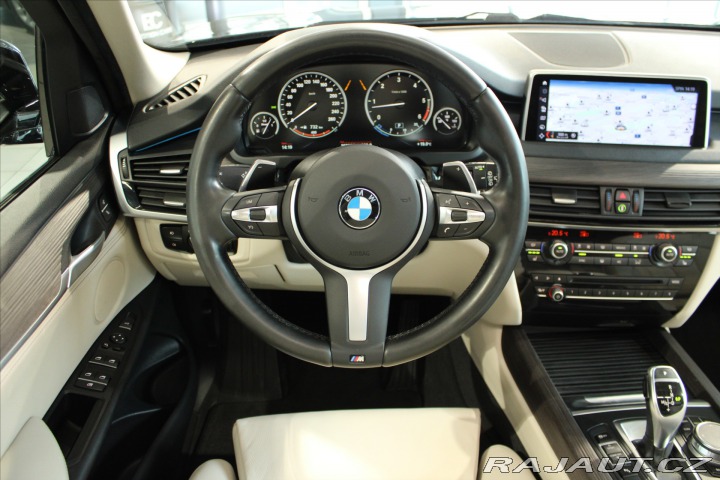 BMW X5 xDrive40d NezTop/HUD/Pano 2018