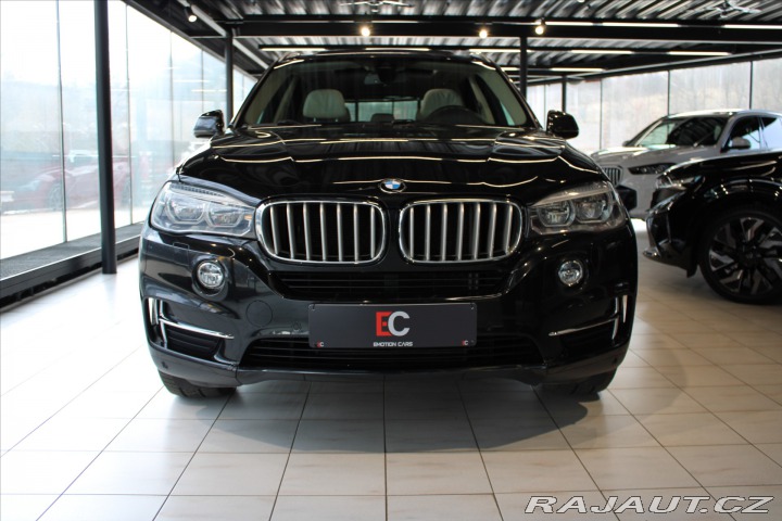 BMW X5 xDrive40d NezTop/HUD/Pano 2018