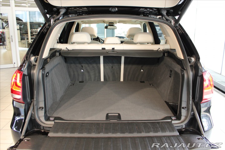 BMW X5 xDrive40d NezTop/HUD/Pano 2018