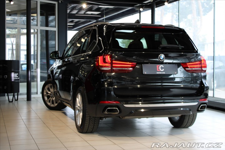BMW X5 xDrive40d NezTop/HUD/Pano 2018