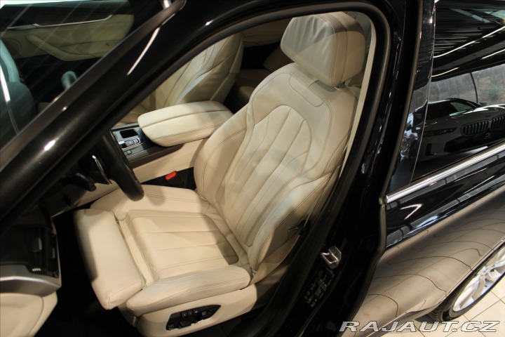 BMW X5 xDrive40d NezTop/HUD/Pano 2018