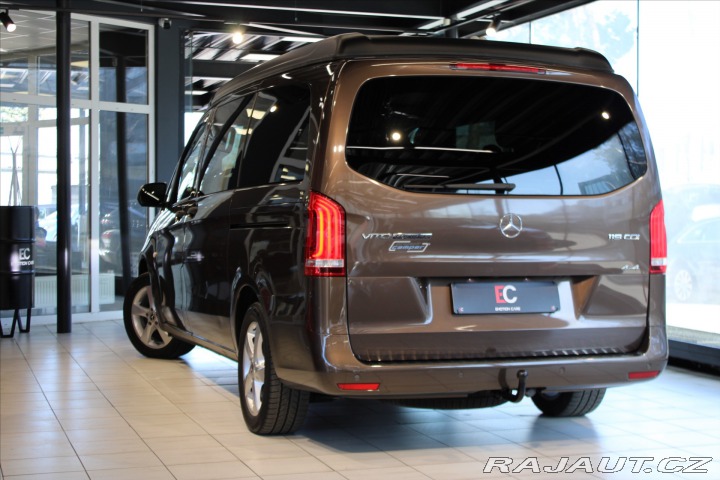 Mercedes-Benz Vito Tourer 4MATIC Activity/Ne 2018