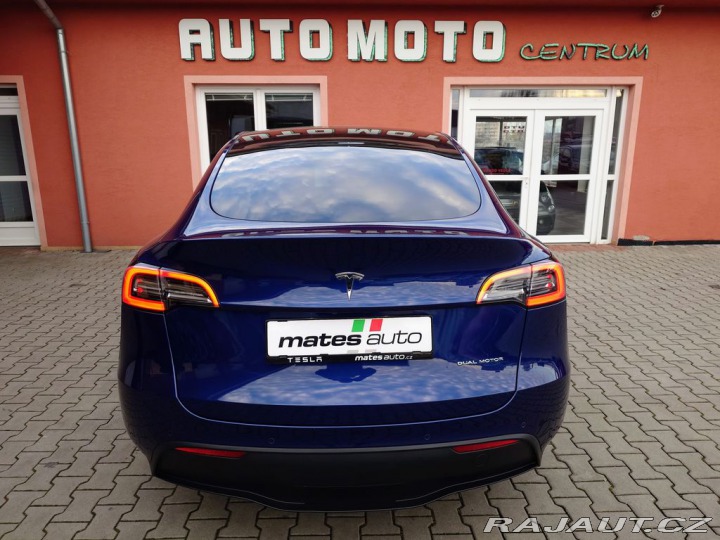 Tesla Model Y Long Range Dual Motor - 3 2021