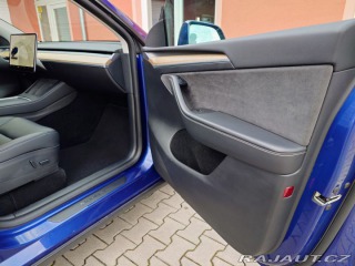 Tesla Model Y Long Range Dual Motor - 3 2021