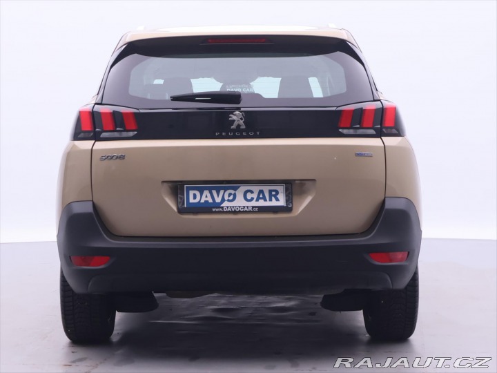 Peugeot 5008 1,2 PureTech 96kW Navi Vi 2017