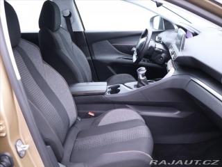 Peugeot 5008 1,2 PureTech 96kW Navi Vi 2017