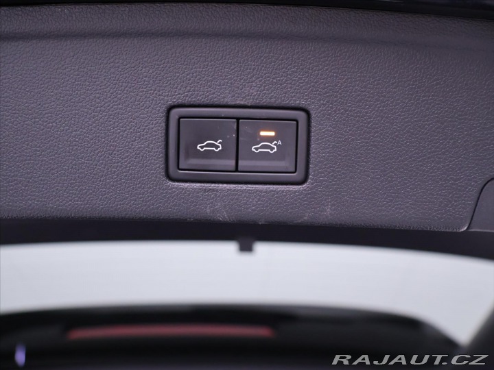 Volkswagen Touareg 3,0 TDI 210kW 4M R-Line D 2021