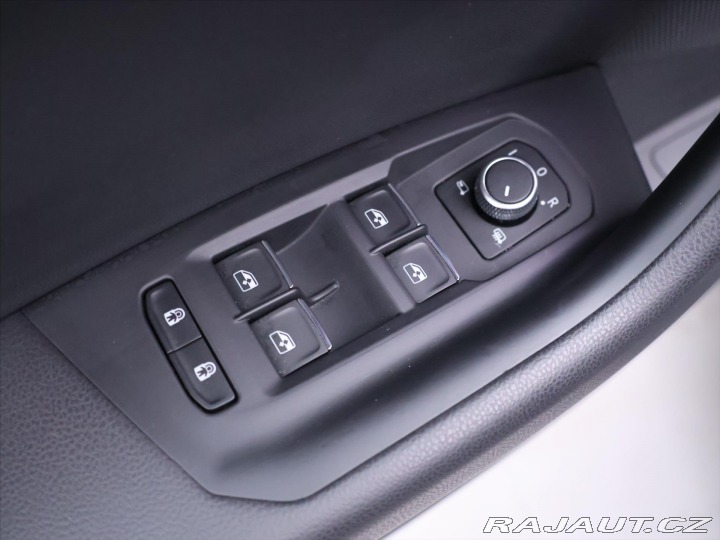 Volkswagen Touareg 3,0 TDI 210kW 4M R-Line D 2021