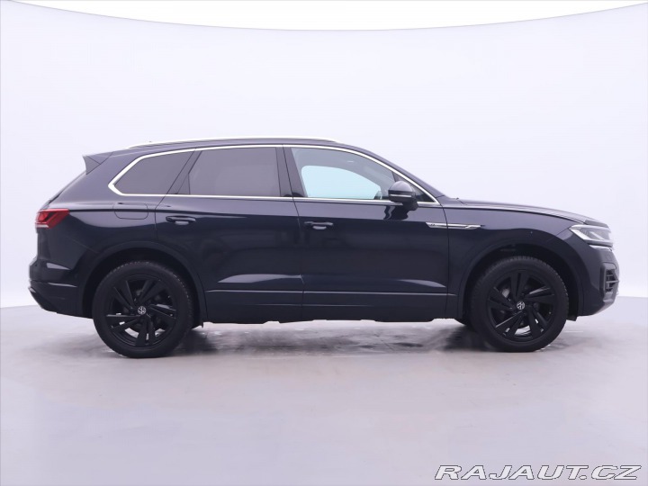 Volkswagen Touareg 3,0 TDI 210kW 4M R-Line D 2021