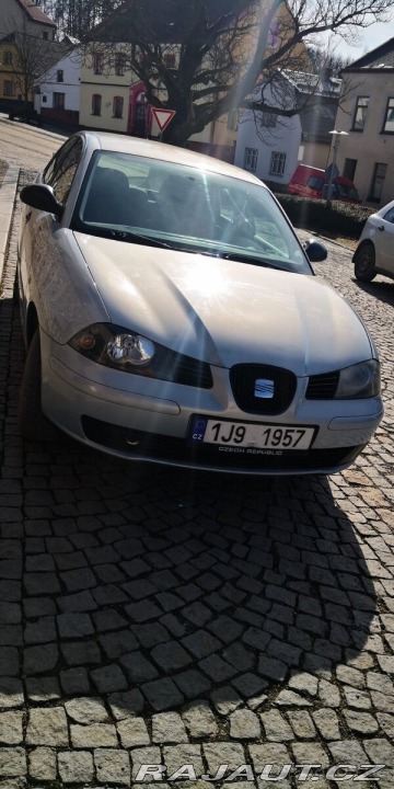 Seat Ibiza 1,4 benzin, rok výroby 2005