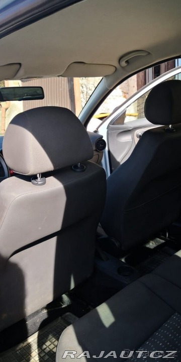 Seat Ibiza 1,4 benzin, rok výroby 2005