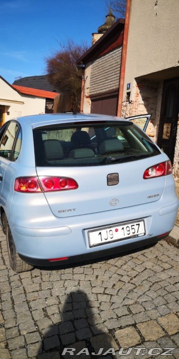 Seat Ibiza 1,4 benzin, rok výroby 2005