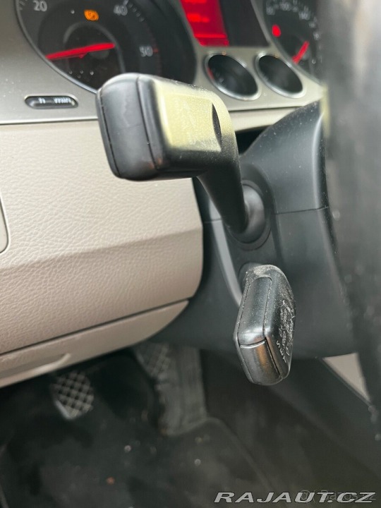 Volkswagen Passat 2,0   b6 - TDI CBBB 2008