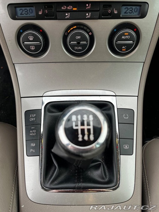 Volkswagen Passat 2,0   b6 - TDI CBBB 2008