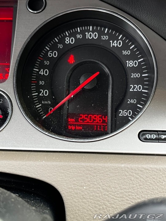 Volkswagen Passat 2,0   b6 - TDI CBBB 2008