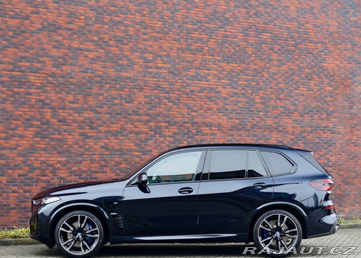 BMW X5 50e xDrive M SPORT | Pan 2023