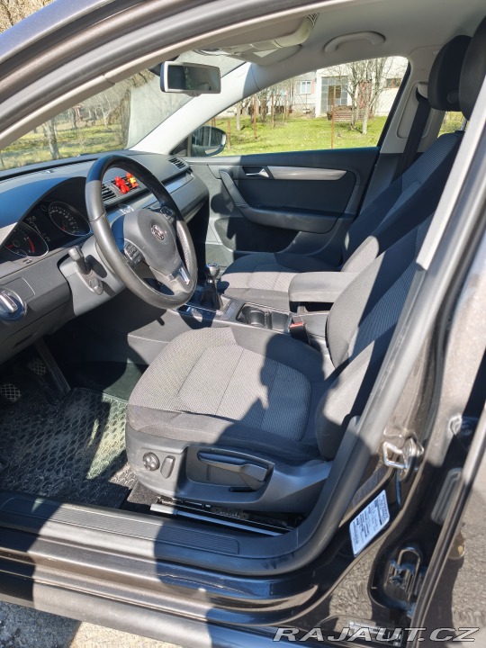 Volkswagen Passat B7 2011