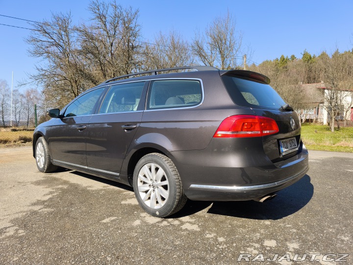 Volkswagen Passat B7 2011