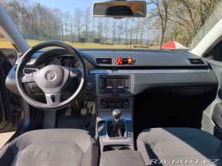 Volkswagen Passat B7 2011
