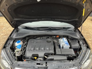 Škoda Yeti 2,0 TDi 103kW DSG 4x4 L&a 2014