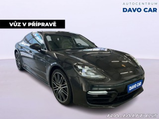 Porsche Panamera 4,0 V8 310kW Chrono Bose 2017
