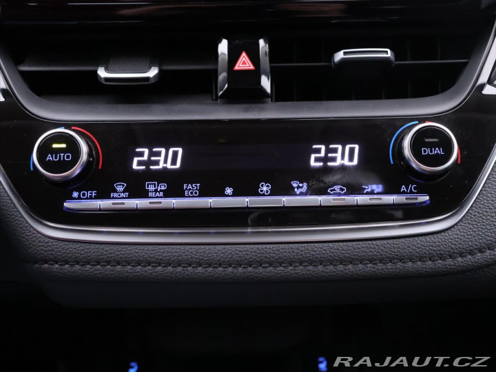 Toyota Corolla 1,8 Hybrid 90kW e-CVT CZ 2019