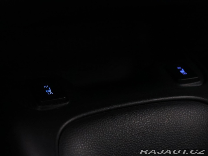 Toyota Corolla 1,8 Hybrid 90kW e-CVT CZ 2019