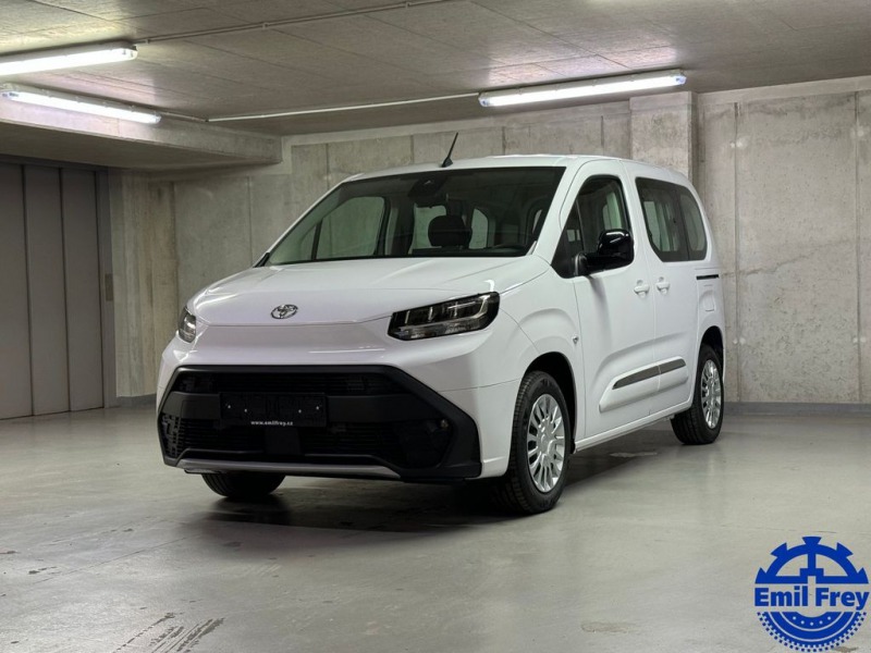 Toyota ProAce City Verso Business 1,2 Short
