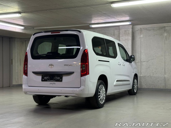 Toyota ProAce City Verso Business 1,2 Long 2026